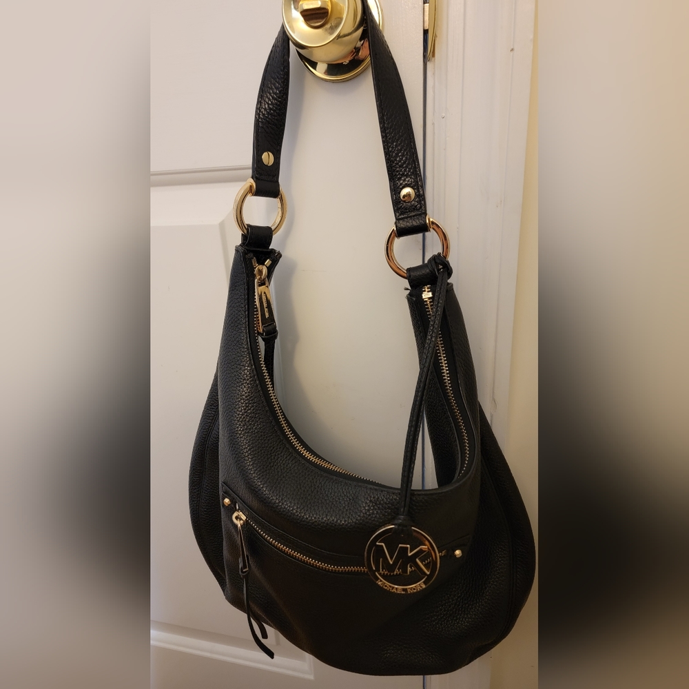 Michael Kors Black Pebbled Leather Bag - Picture 3 of 7